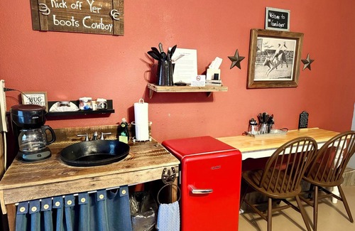 Mountain Home Cabin | Enchanting Cowboys and Angels Retreat with Pool & Pet-Friendly