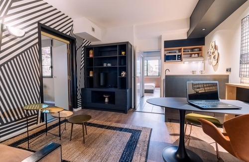 Haute-Borne Apartment | Discover Cowool Lille Villeneuve D'Ascq with Spa & Breakfast