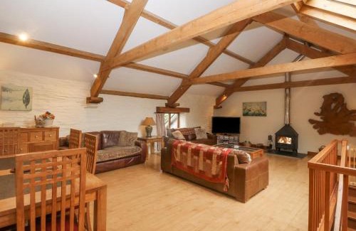Tuckenhay House | Discover Cowslip Barn: Family & Pet-Friendly Retreat