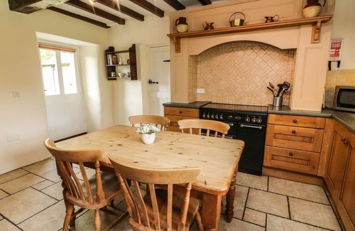 Newbiggin-in-Bishopdale Cottage | Cozy Cowstonegill: Family-Friendly Getaway in West Burton