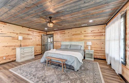 Martindale House | Family-Friendly Getaway at Right Turn Ranch - Rated 9/10