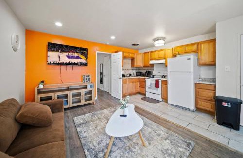 Ferndale Apartment | Charming 1-Bedroom Apartment Steps from Downtown Ferndale