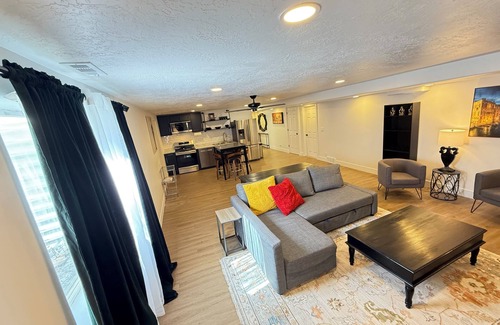 Draper Apartment | Cozy 1 bdrm & sofa bed full apt, many amenities in enjoyable Suncrest, Draper