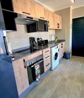 Gaborone Apartment | Comfortable 1-Bed Apartment in Gaborone - Rated 9.3/10