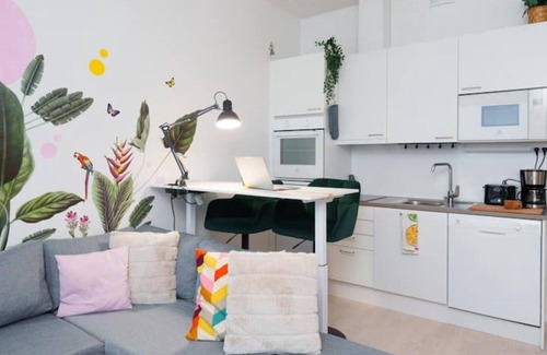 Myyrmaki Apartment | Inviting 1-Bed Super Flat Near Helsinki with Breakfast