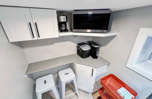 Vauxhall Apartment | Cozy 1 bedroom, 40 mins NYC, 15 to EWR, 10 min to golf course & Maplewood center