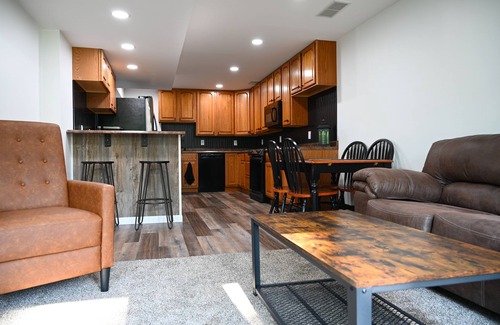 West Chester Apartment | Cozy 1-bedroom apartment with AC and WiFi, secluded, private, and professional
