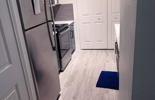 North Arlington Apartment | Cozy 1-bedroom apartment in Arlingtons Entertainment District