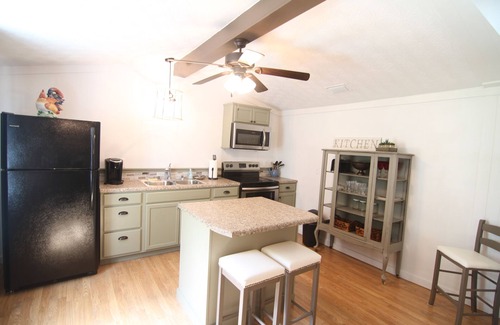 Crestview Apartment | Cozy 1-bedroom apartment with AC and WiFi in enjoyable Crestview