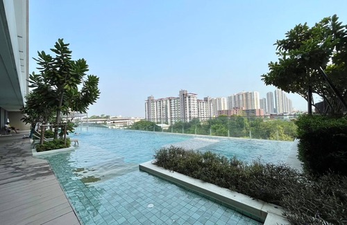 Bang Chak Apartment | Cozy 1-bedroom apartment in downtown, Bangkok,high speed wifi, 400m to sky train