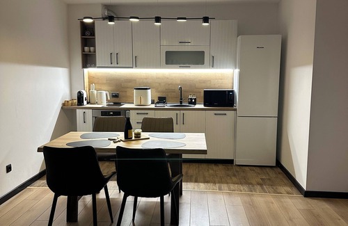 Shiligarnika Apartment | Cozy 1-bedroom apartment in gorgeous Bansko, WiFi, Gondola ski in/out