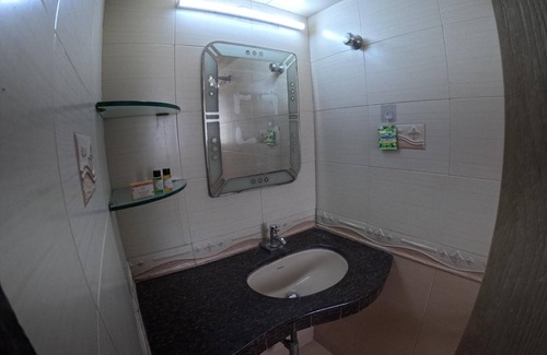 Andheri West Apartment | Cozy 1-bedroom apartment in wonderful Malad West with AC Near Vivanta Hospital