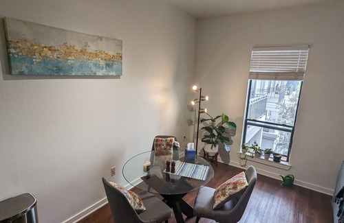 Mueller Apartment | Ideal 1 Bedroom Apartment in Vibrant ATX - Rated 10/10