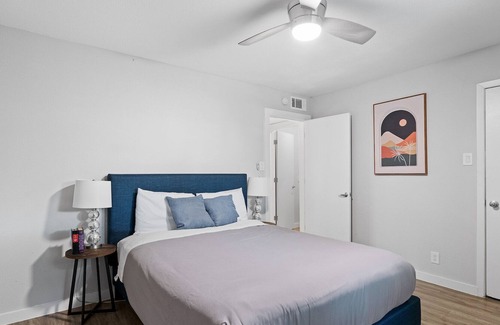 Highland Apartment | Cozy 1 Bedroom Apt in Highland Austin 0327