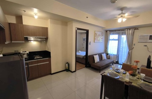 Pasay Condo | Cozy 1-bedroom condo with sunrise view near the airport & US Embassy