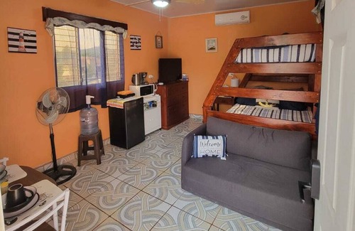 Marcala House | Charming Guest House with WiFi & AC in Beautiful Marcala
