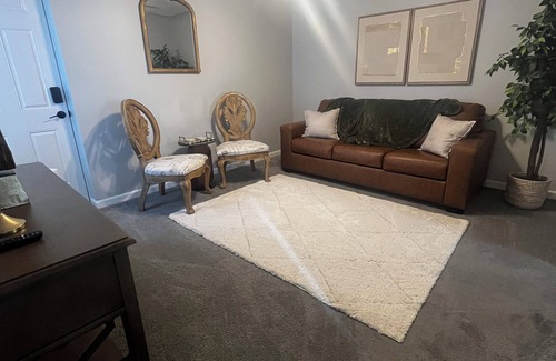 East Hartford House | Cozy 1-bedroom house in welcoming East Hartford with AC, WiFi and much more.