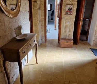 Zejtun House | Inviting 1 Bedroom House in Iz-Zejtun - Child Friendly