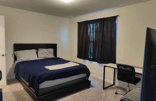 DeLand House | Inviting 1-Bedroom Home with Pool in Delightful DeLand