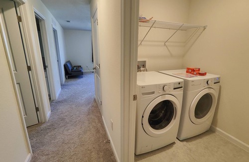 DeLand House | Inviting 1-Bedroom Home with Pool in Delightful DeLand