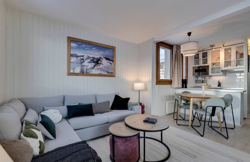 Val Claret Apartment | Perfect Retreat: 1-Bedroom Apartment for 4 in Tignes