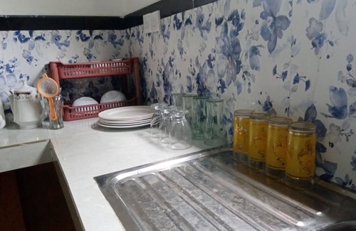 Unawatuna Villa | Inviting 1-Bedroom Villa in Unawatuna with AC & WiFi