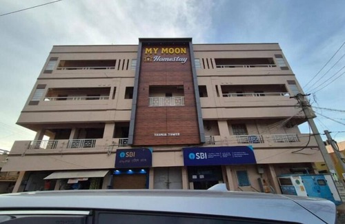Dindigul House | Cozy 1-bedroom with AC and WiFi in peaceful Dindigul/Mymoon service apartment