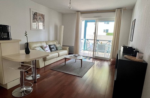 Cambo-les-Bains Apartment | Inviting Apartment in Cambo-les-Bains with Pool & Spa
