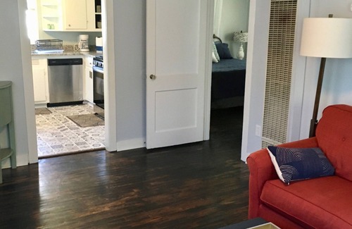 Conway Cottage | Charming Retro Cottage with Pool and Kitchen Downtown