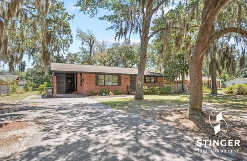 Beaufort House | Inviting 1-Bedroom Guest House Near Downtown & Parris Island