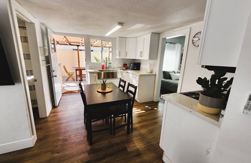 Southwest Anaheim House | Charming 1Bed-1Bath Retreat Near Disney & Beach Access