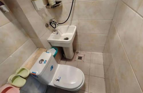 Minhang Apartment | Cozy 1BR 9-Min to Hongqiao NECC