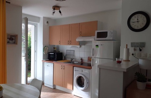 Cambo-les-Bains Apartment | Cozy Apartment in Cambo-les-Bains with Pool & Spa