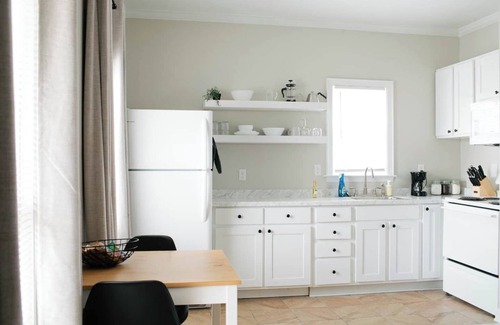 Montgomery Apartment | Pet-Friendly Apartment in Vibrant Montgomery - Rated 9.4/10