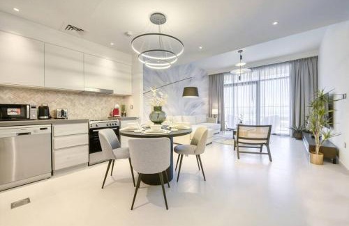 Dubai Apartment | Bright 1 BR Apartment with Ocean View in Dubai Creek Harbour