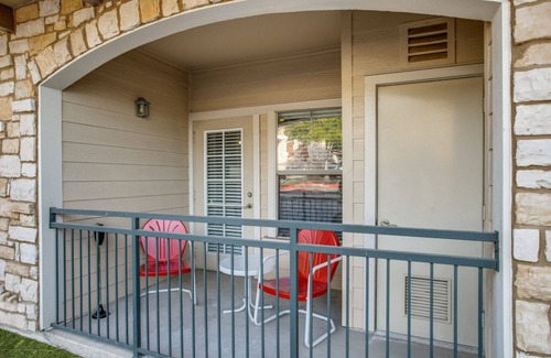 McNeil Apartment | Cozy 1BR in Champion City Park 4834