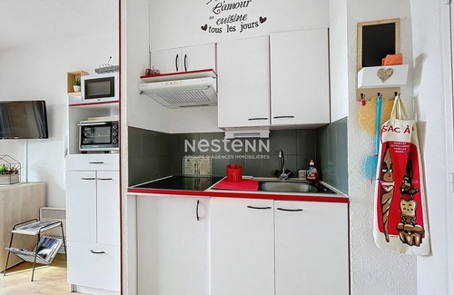 Moulin a Vent Apartment | Oceanfront 1-Bedroom Apartment in Perpignan for Families