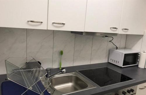 Matthaus Apartment | Welcoming 2.5-Room Apartment in Basel-Riehenring