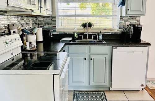 Palm Hill House | Welcoming 2-Bedroom Home Near Gulf Beaches & Restaurants