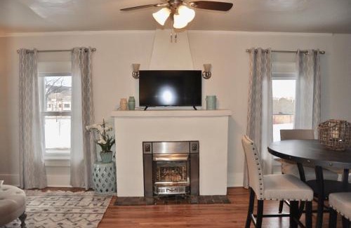 Rapid City Apartment | Inviting 2-Bedroom Retreat - Close to Downtown Rapid City
