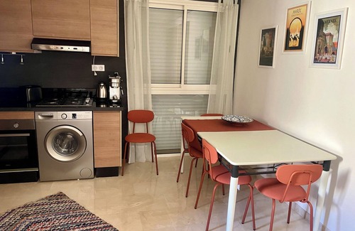 Tamrhakht Apartment | Cozy 2-bedroom apartment Thagazout Bay with WiFi, AC, Sea&Golf View