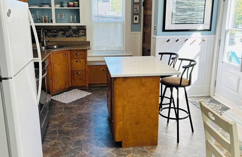 St. Andrews House | Pet-Friendly Cottage with Ocean View and Two Decks
