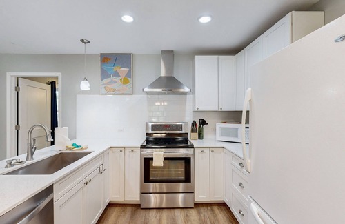 Granite Shoals House | Cozy 2 bedroom home with gas grill, patio, and boat parking