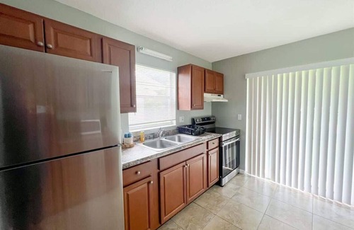 Dade City House | Inviting 2 Bedroom Retreat in Dade City - Rated 10/10!