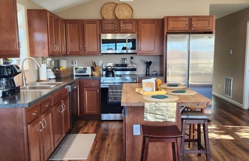 Richland House | Tranquil 2-Bedroom Retreat in Richland with WiFi & AC
