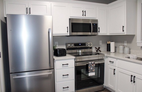 Savannah House | Cozy 2-bedroom house in Savannah. We welcome you!