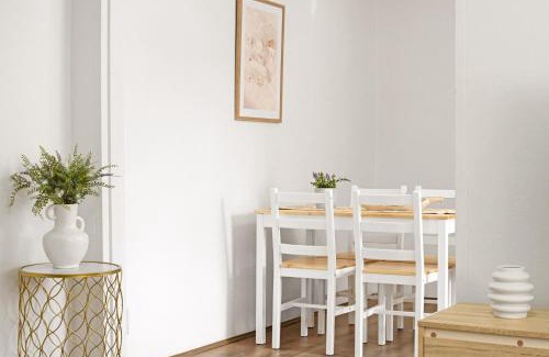 Cabramatta Apartment | Cozy 2-Bedroom Retreat with Parking in Cabramatta