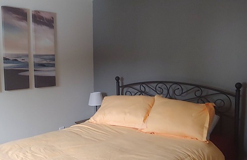 West Grey Resort | Inviting River View Suite with On-Site Restaurant