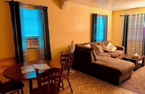 South Bend Apartment | Inviting 2 Bedroom Retreat Near South Bend Attractions