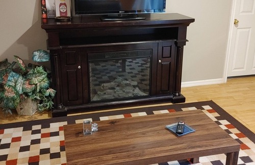 Durham Region House | Cozy 2 Bedroom suite in the best area of Oshawa